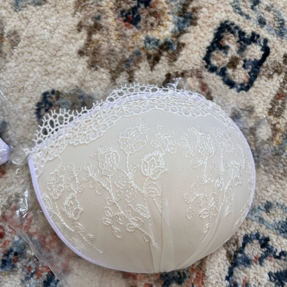 The Bridal Bra in white - Picture 4 of 4
